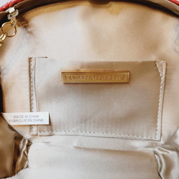 Sondra Roberts red croc embossed leather oval hard case cross body bag - Picture 10 of 14